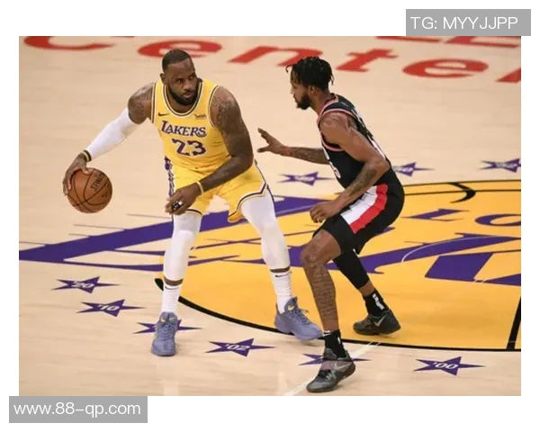 湖人对决开拓者精彩赛事直播回顾与分析尽在8月23日比赛现场